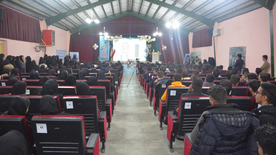 مراسم بزرگداشت روز دانشجو با حضور مسئولین استانی، مدیران، اساتید و دانشجویان پردیس های پسرانه و دخترانه در پردیس شهید رجایی ارومیه برگزار شد 8