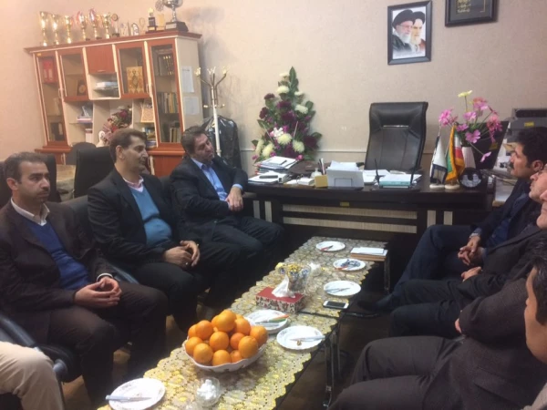 مهندس عبدالکریم حسین زاده نماینده محترم مردم شریف نقده و اشنویه در مجلس شورای اسلامی با دکتر محمودلو مدیر امور پردیس های استان آذربایجان غربی دیدار و گفتگو کرد 2