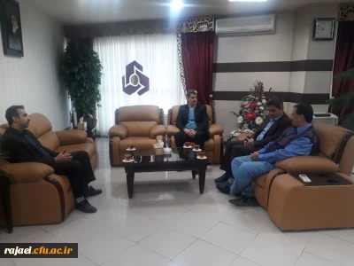 مدیر امور شعب بانک ملت استان آذربایجان غربی در دیدار با سرپرست امور پردیس های استان آذربایجان غربی:

فرهنگیان قشر فرهیخته ای هستند که دین بزرگی بر جامعه دارند