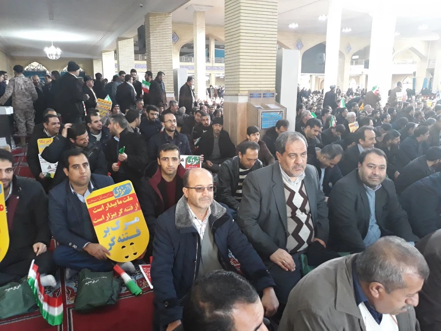 حضور گسترده مسئولین، اساتید، کارکنان و دانشجویان پردیس شهید رجایی ارومیه در مراسم گرامیداشت نه دی ماه 5