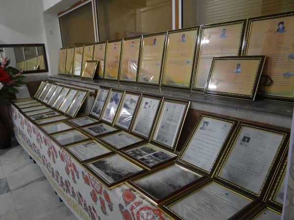 باحضور مسئولین و مدیران ارشد، پیشکسوتان و روسای سابق مراکز تربیت معلم و دانشگاه فرهنگیان استان

مراسم نکوداشت یکصد سال تلاش و پویایی تربیت معلم در دانشگاه فرهنگیان استان آذربایجان غربی برگزار شد
 13