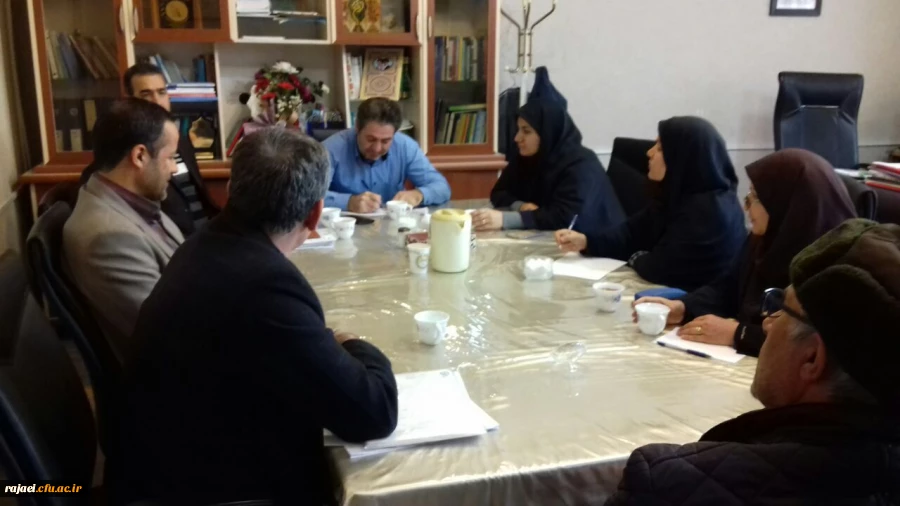 جلسه هماهنگی مدیریت امور پردیس های دانشگاه فرهنگیان استان آذربایجان غربی با معاونین آموزشی و مدیران گروه های آموزشی پردیس های استان
