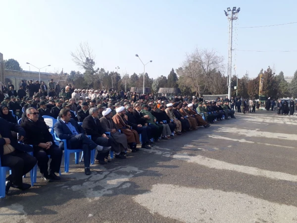شرکت مدیریت ،اساتید و کارکنان دانشگاه فرهنگیان استان در مراسم گرامیداشت قیام مردم قهرمان ارومیه در دوم بهمن ماه 57 4