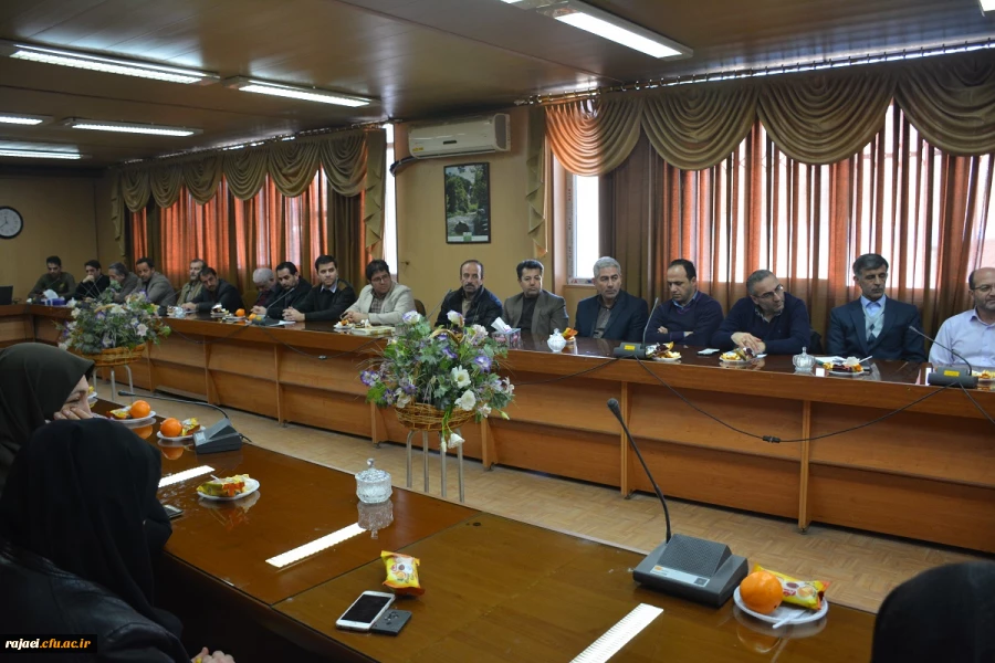 با حضور اساتید و کارکنان پردیس های دانشگاه فرهنگیان استان

مراسم گرامیداشت  چهلمین بهار انقلاب شکوهمند اسلامی برگزار شد 2