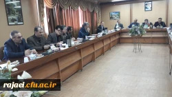 دکتر دلقندی مشاور اجرایی دانشگاه در نشست صمیمی با اساتید و کارکنان آذربایجان غربی:

باید سیره و منش شهدای گرانقدر سرمشق ما قرار گیرند و ما باید با زدودن پلیدی ها از دل، راه به محضر حق تعالی باز کنیم. 4