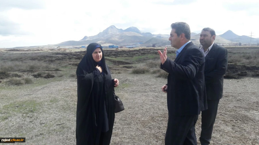 در جهت اجرای مصوبات اولین جلسه هیات امنای دانشگاه فرهنگیان آذربایجان غربی

بازدید دکتر محمودلو سرپرست امور پردیس های استان و دکتر پایز سرپرست پردیس علامه طباطبایی ارومیه از چند مکان جهت اجرای طرح صد، سی و یک