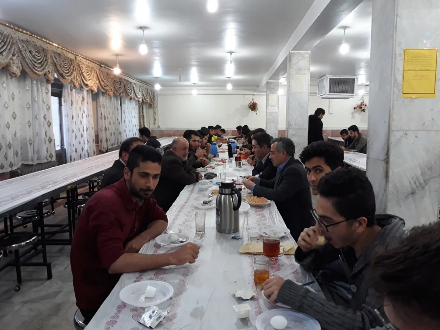 در دیدار با مدیریت و دانشجویان پردیس شهید رجایی ارومیه

حاج نادر قاضی پور نماینده محترم ارومیه : همه ما مصمم به حمایتهای همه جانبه از دانشگاه فرهنگیان هستیم . 4