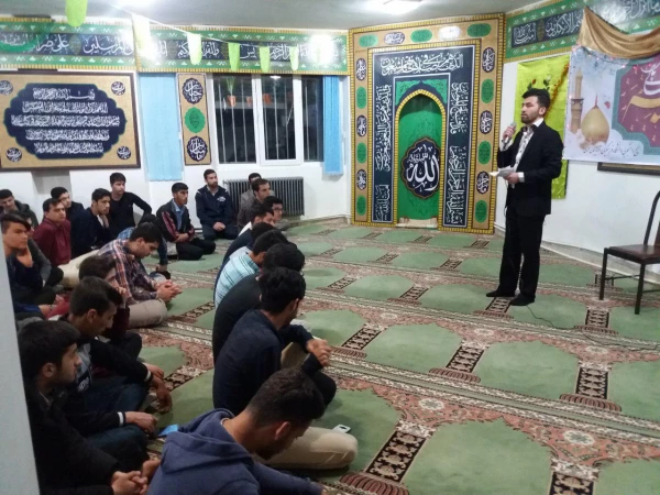 برگزاری جشن میلاد حضرت علی اکبر (ع) و روز جوان در پردیس شهید رجایی ارومیه 4