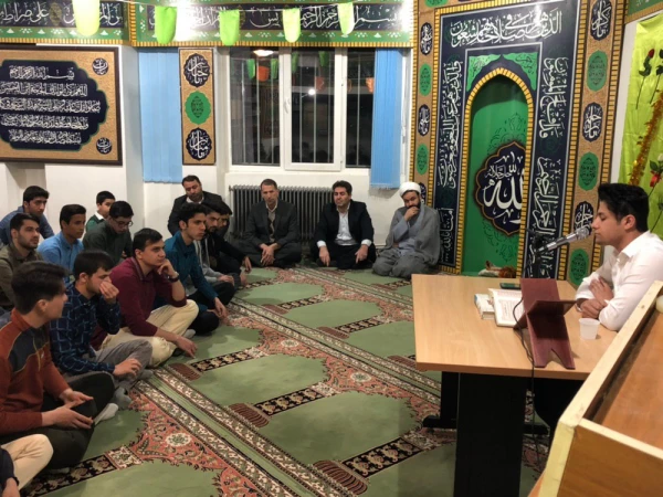 مراسم جشن میلاد با سعادت مهدی موعود(عج) در نمازخانه پردیس شهید رجایی ارومیه برگزار شد 7