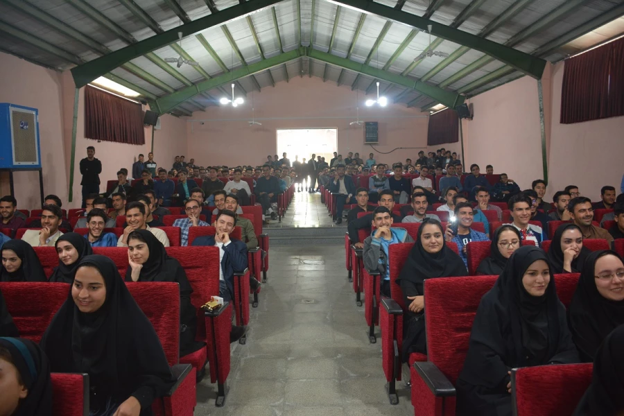 مراسم استانی دهه ی سرآمدی آموزش در دانشگاه فرهنگیان استان آذربایجان غربی برگزار شد. 4