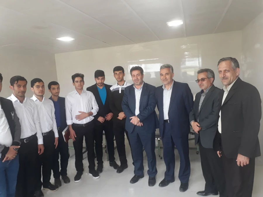 همزمان با آغاز ماه مبارک رمضان 

آشپزخانه جوار سرای دانشجویی  پردیس شهید رجایی ارومیه مورد بهره برداری قرار گرفت 4