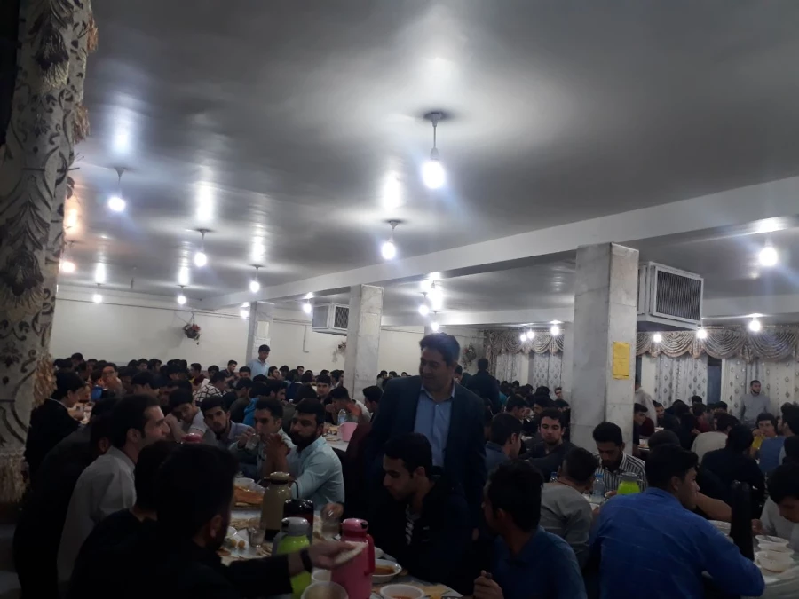 حضور دکتر محمودلو سرپرست امور پردیس های دانشگاه فرهنگیان استان آذربایجان غربی در جمع دانشجویان پردیس شهید رجایی
 3