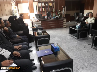 در راستای همکاریهای بین سازمانی و با حضور سرپرست دانشگاه فرهنگیان  و فرمانده انتظامی استان آذربایجان غربی :

تفاهمنامه همکاریهای دوجانبه دانشگاه فرهنگیان استان آذربایجان غربی و فرماندهی انتظامی استان آذربایجان غربی مبادله گردید.