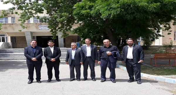 در راستای پیگیری مصوبات هیئت امنای استانی

دومین نشست مدیر امور پردیس های استان آذربایجان غربی با مدیر کل نوسازی، توسعه و تجهیز مدارس استان آذربایجان غربی برگزار شد 6