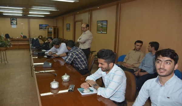 شعار سال: ( فشار خون را بدانیم و بشناسیم)

همزمان با سراسر کشور طرح ملی سلامت با بسیج کنترل فشار خون به شکل یک تحول در نظام پیشگیری کشور اکیپ کنترل فشار خون کار خود را در پردیس شهید رجایی آذربایجان غربی آغاز کرد