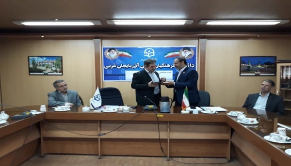 جلسه سوم هماهنگی آزمون اصلح مهارت آموزان ماده 28 استان آذربایجان غربی با حضور ناظر محترم کشوری برگزار گردید 6