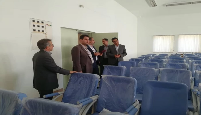 به منظور آشنایی با مشکلات و تنگناهای استانها برای بازگشایی مطلوب در مهر ماه 98

دکتر روشندل معاون آموزشی و تحصیلات تکمیلی دانشگاه فرهنگیان از فضاهای آموزشی، فرهنگی، ورزشی و سراهای دانشجویی مرکز امام خمینی (ره) سلماس بازدید نمودند 2