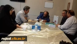 دکتر علی محمودلو سرپرست دانشگاه فرهنگیان استان آذربایجان غربی با دکتر عقلمند پژوهشگر و محقق تاریخ معاصر آذربایجان دیدار و گفتگو کرد 2