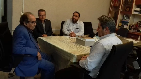 دکتر علی محمودلو سرپرست دانشگاه فرهنگیان استان آذربایجان غربی با دکتر عقلمند پژوهشگر و محقق تاریخ معاصر آذربایجان دیدار و گفتگو کرد 