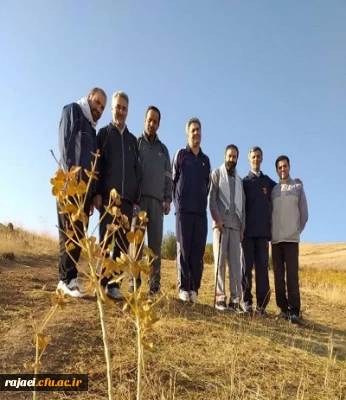 بمناسبت گرامیداشت هفته تربیت بدنی

برگزاری اردوی کوهپیمایی اساتید و کارکنان پردیس شهید رجایی آذربایجان غربی