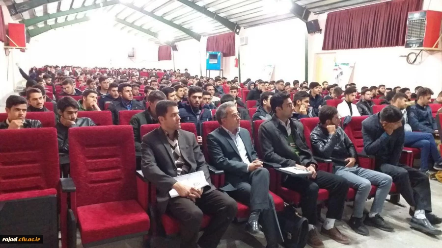 برگزاری جلسه پرسش و پاسخ دانشجویان ورودی 98 پردیس شهید رجایی آذربایجان غربی 2