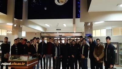 به مناسبت گرامیداشت هفته کتاب و کتاب خوانی

دانشجویان پردیس شهید رجایی آذربایجان غربی از کتابخانه مرکزی شهر ارومیه بازدید کردند