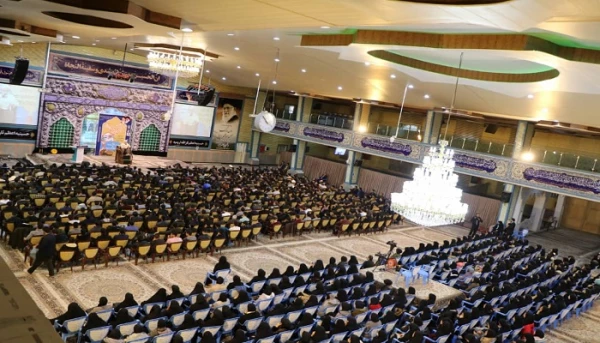 همایش گفتمان دینی در دانشگاه با سخنرانی حجت الاسلام و المسلمین  قرائتی برگزار شد 3