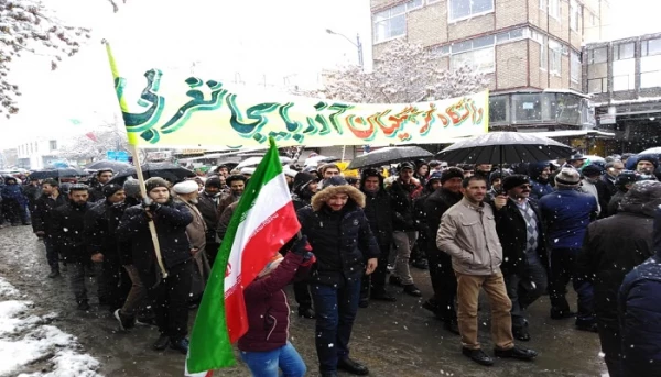 شرکت گسترده اساتید، کارکنان و دانشجویان پردیس های دانشگاه فرهنگیان استان آرذربایجان غربی در راهپیمایی عظیم یوم ا... 22 بهمن 4